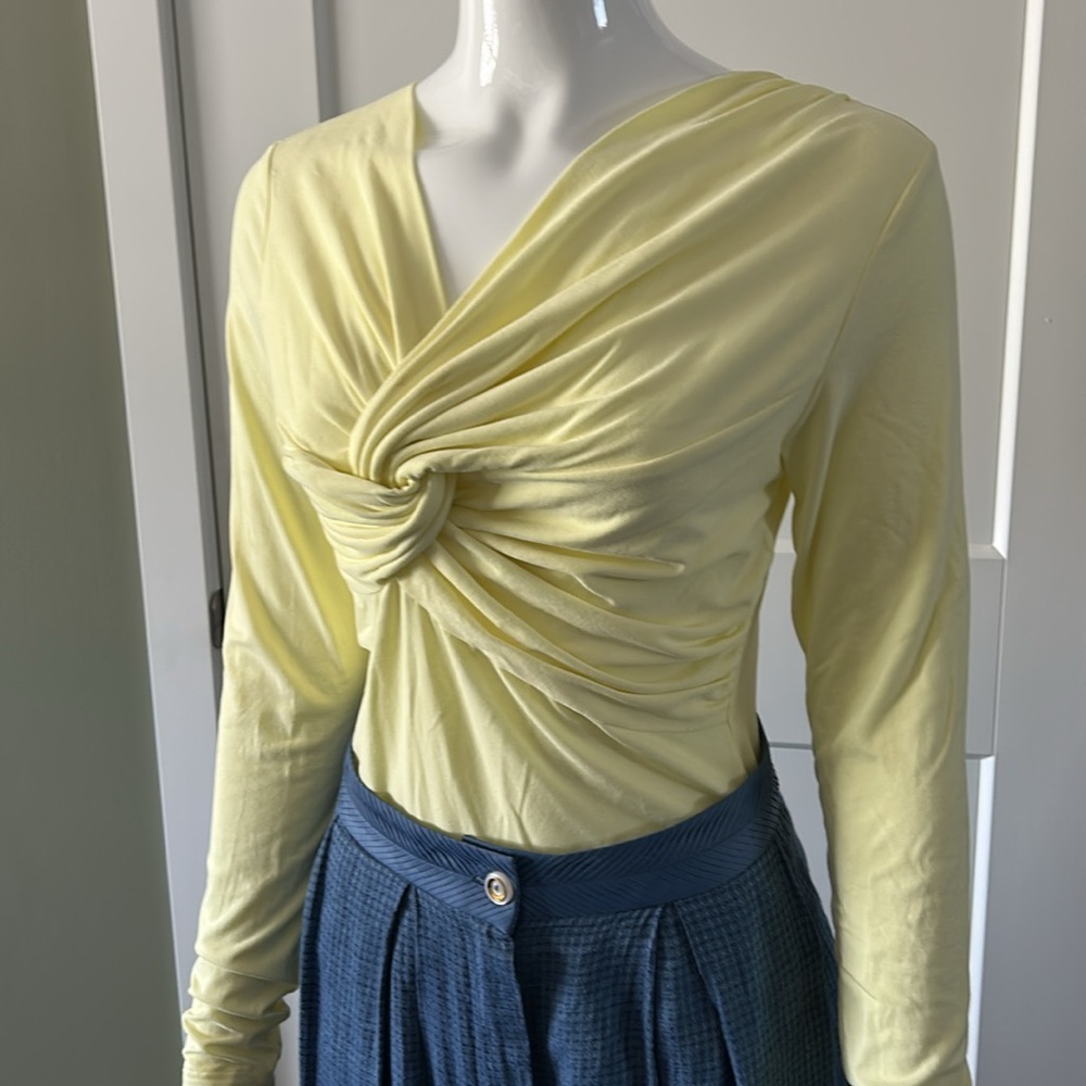 Birgitte Herskind Bamboo Twist Lemon Top - Picture 4 of 12